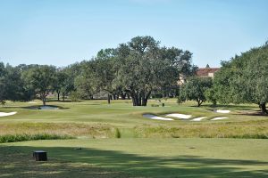 Houston Oaks 15th